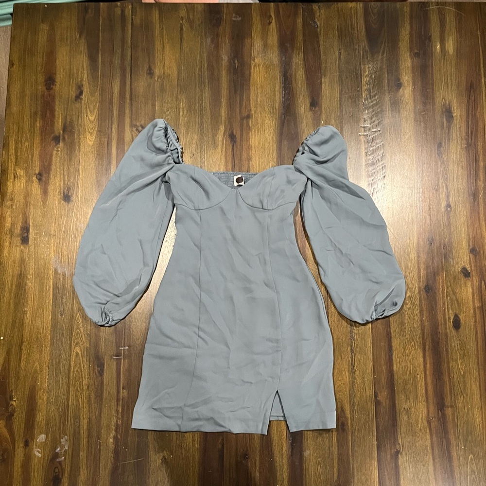 Aritzia Wilfred Gray Puff-Sleeve Mini Dress